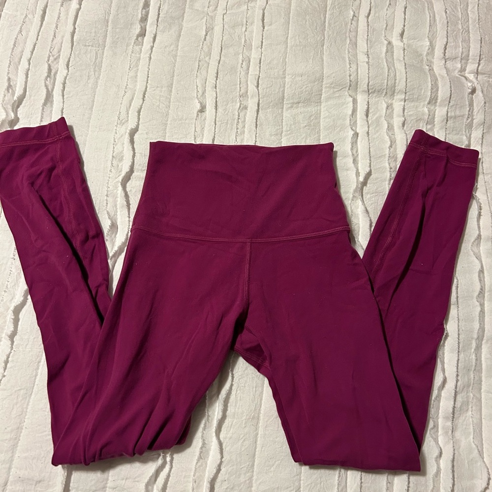 magenta lululemon leggings